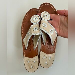 Jack Rogers Navajo Leather White and Beige Sandals Size 9